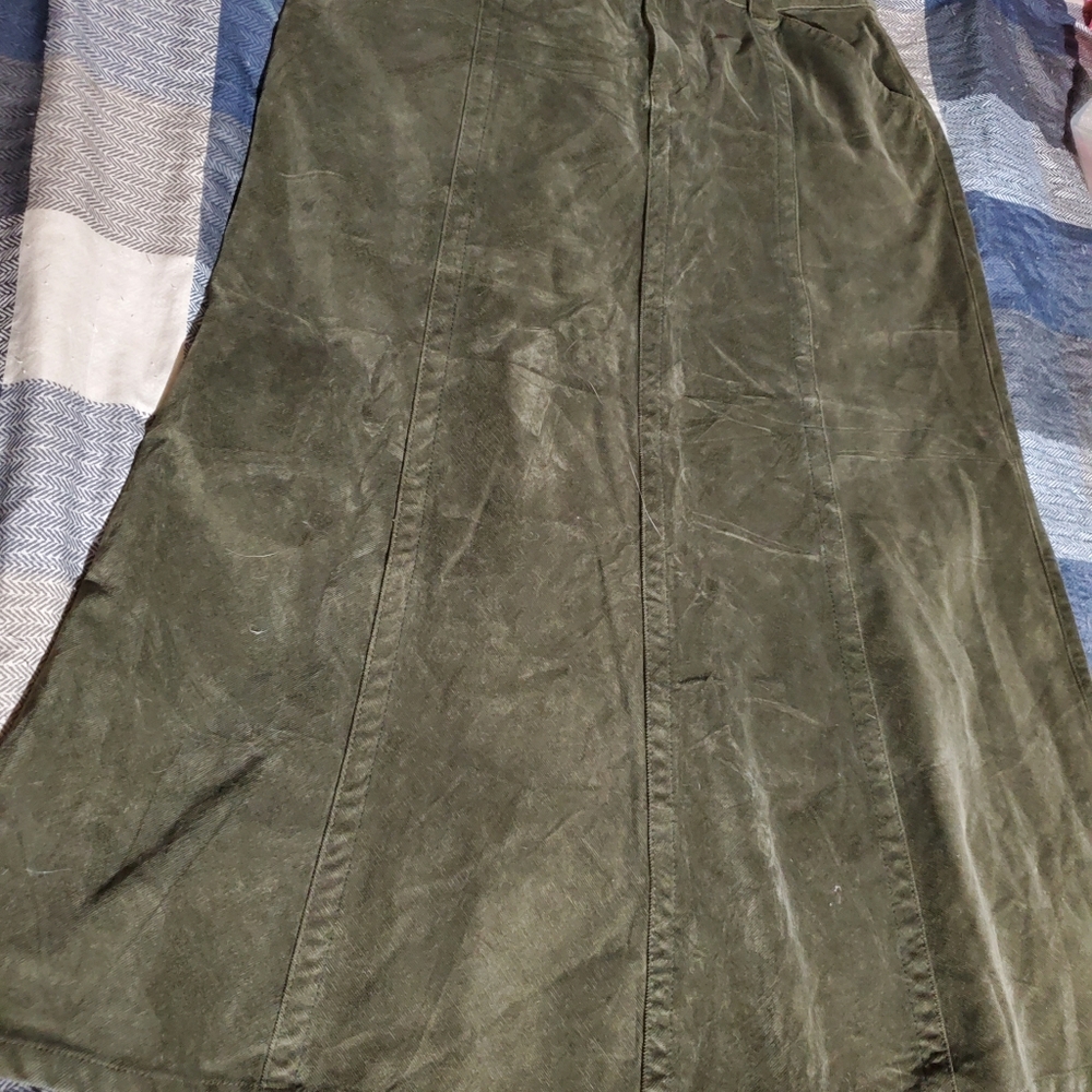 Skirt